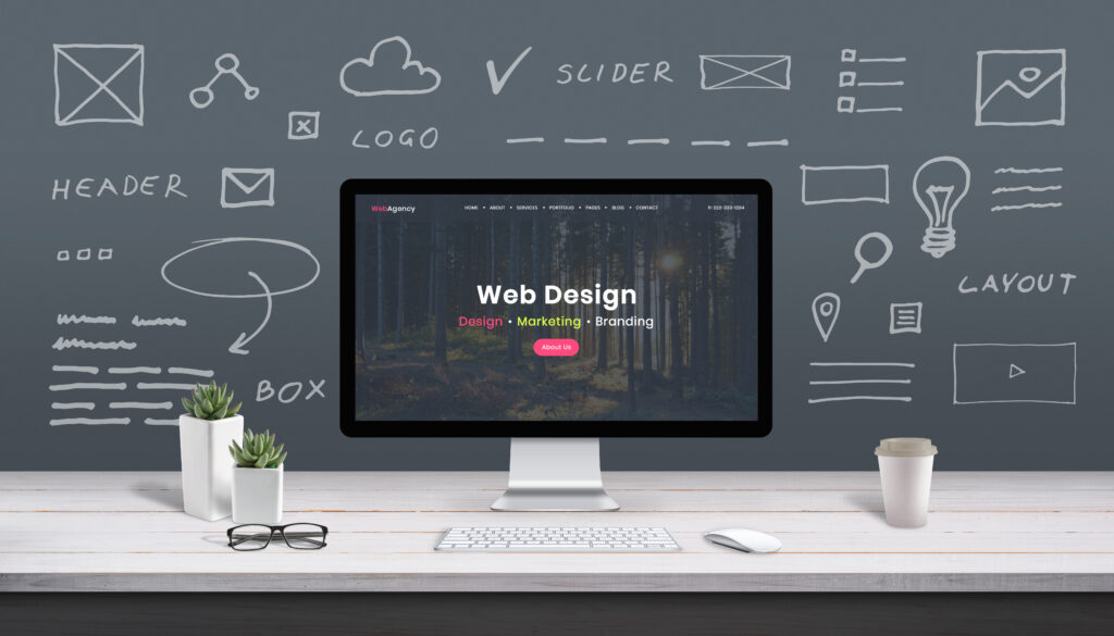 Pantalla de un ordeandor con un diseño web